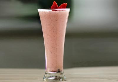Pomegranate and Berry Smoothie